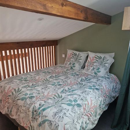 Appartement Pour 4 Avec Terrasse Chanos-Curson Extérieur photo